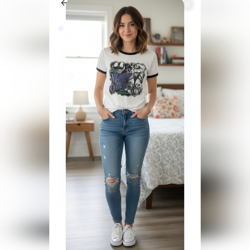 Disney The Nightmare Before Christmas shirt Size M